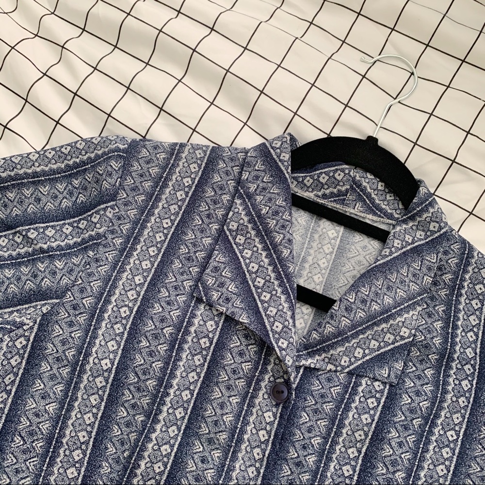 Retro Blue Patterned Button Up [S] - Picture 2 of 4